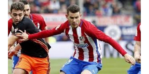 Bayern München podpisuje kontrakt z Lucasem